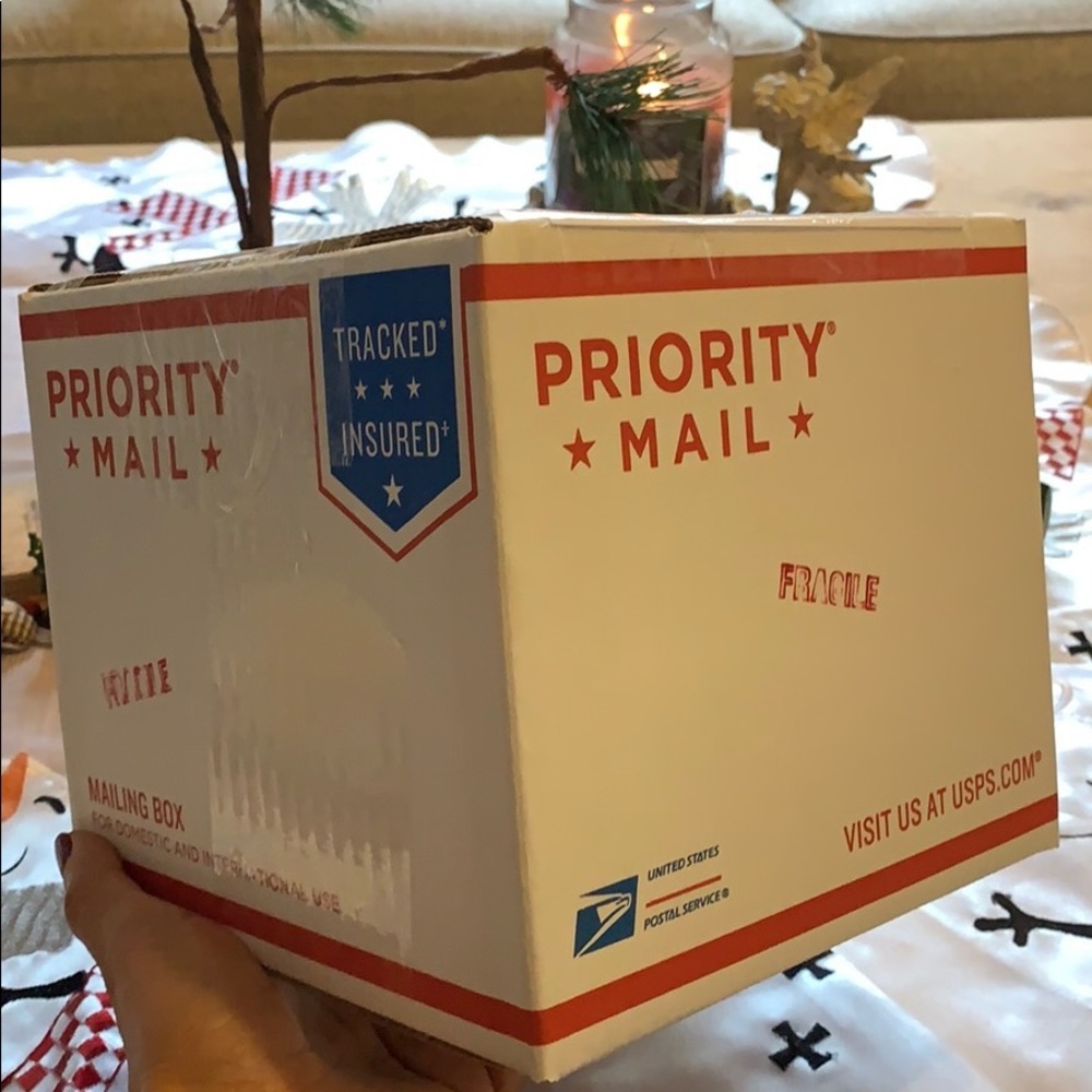10 Vtg ornaments Christmas mystery box decor 🎄 - Picture 1 of 1